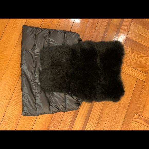Faux Fur Winter Puffer Vest- Black - Picture 3 of 5